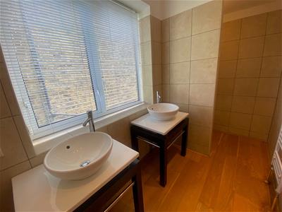Picture 30